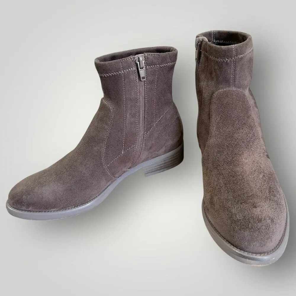VANELi Suede Ankle Bootie Side Zipper Low Heel Size 7M Taupe Brown Punto Stretch